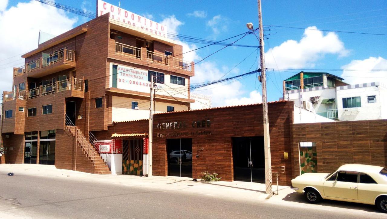 Condominio Eduardo Morais Penedo  Exteriör bild
